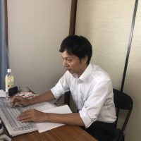 原稿執筆中です！