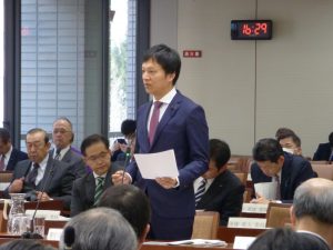 質問の様子です